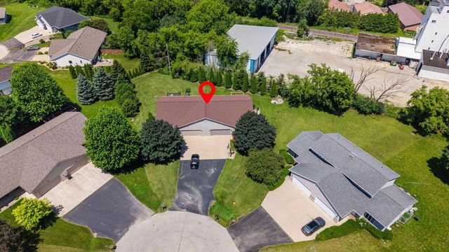N1838 HYACINTH COURT, Greenville, WI 54942