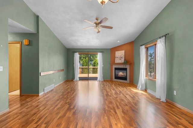 N1838 HYACINTH COURT, Greenville, WI 54942