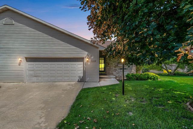 N1838 HYACINTH COURT, Greenville, WI 54942