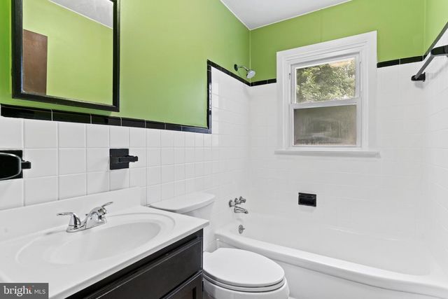 602 SAINT JOHNS RD, Shiremanstown, PA 17011