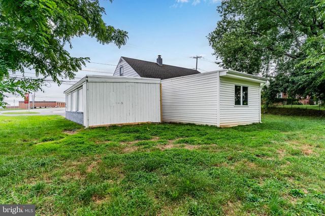 602 SAINT JOHNS RD, Shiremanstown, PA 17011