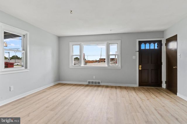 602 SAINT JOHNS RD, Shiremanstown, PA 17011