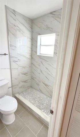 326 Wilson St 205, Hollywood, FL 33019