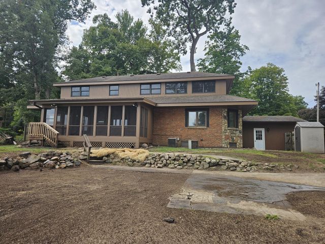 683 Waverly Road, La Porte, IN 46350