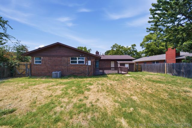 2227 S 107th East East Avenue, Tulsa, OK 74129