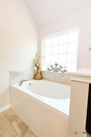 903 Fallbrook Drive, Temple, TX 76502