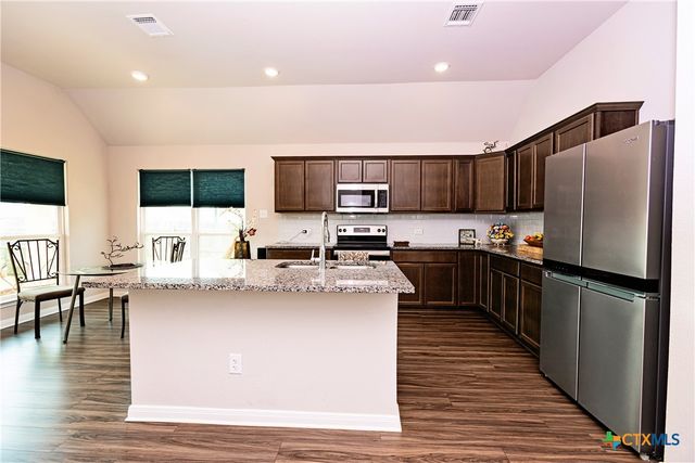 903 Fallbrook Drive, Temple, TX 76502