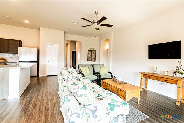 903 Fallbrook Drive, Temple, TX 76502