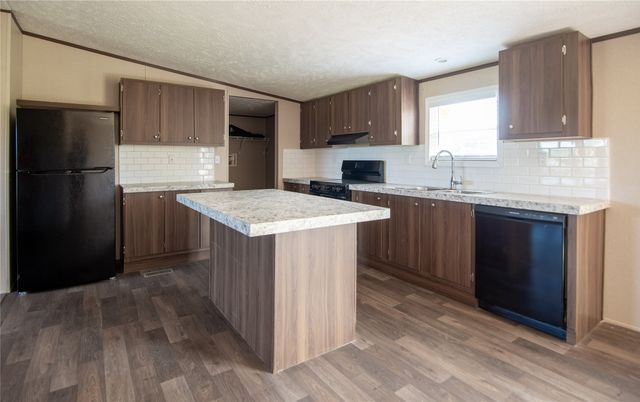 130 Private Road 1784, Sunset, TX 76270