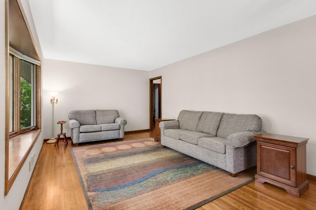3719 Baillif Place, Bloomington, MN 55431