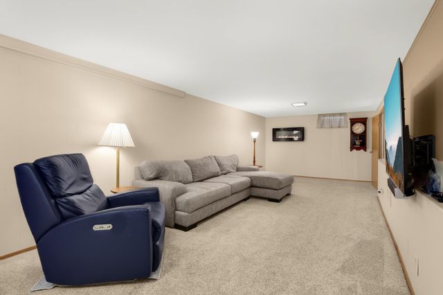 3719 Baillif Place, Bloomington, MN 55431