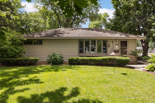 3719 Baillif Place, Bloomington, MN 55431