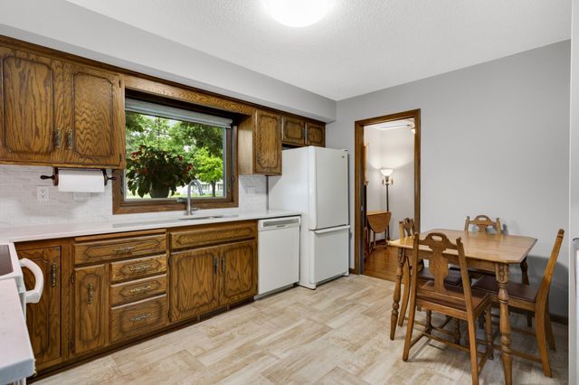 3719 Baillif Place, Bloomington, MN 55431