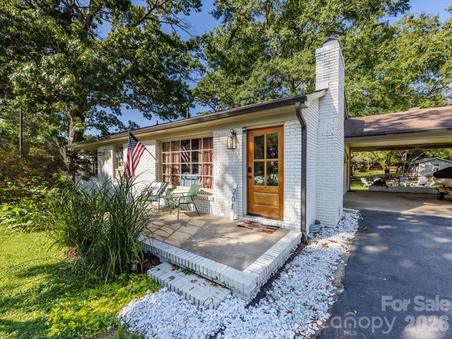 201 Browntown Road, Belmont, NC 28012