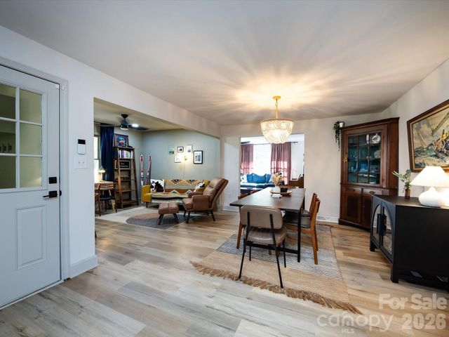 201 Browntown Road, Belmont, NC 28012