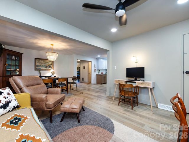 201 Browntown Road, Belmont, NC 28012