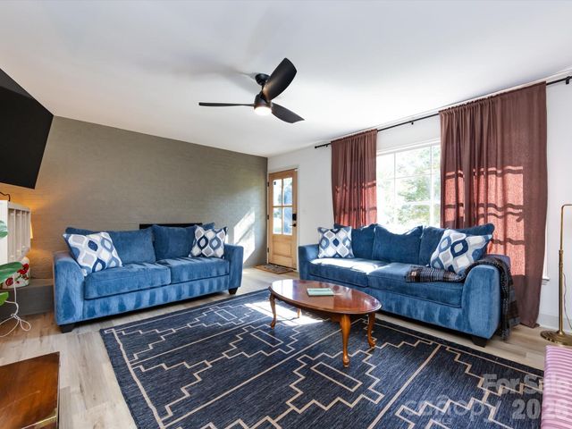 201 Browntown Road, Belmont, NC 28012