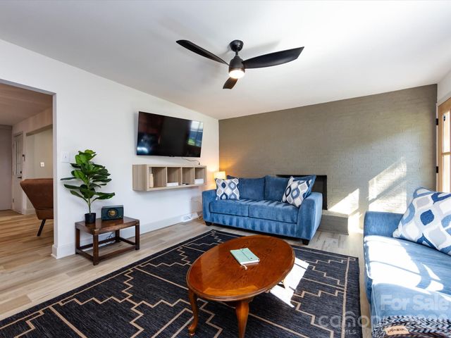 201 Browntown Road, Belmont, NC 28012