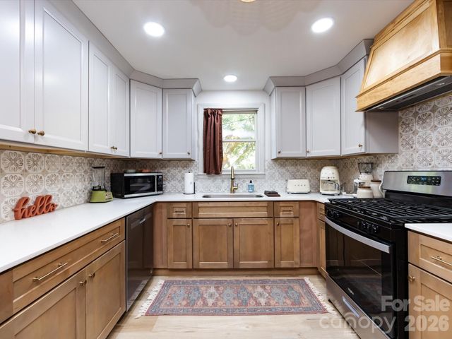 201 Browntown Road, Belmont, NC 28012