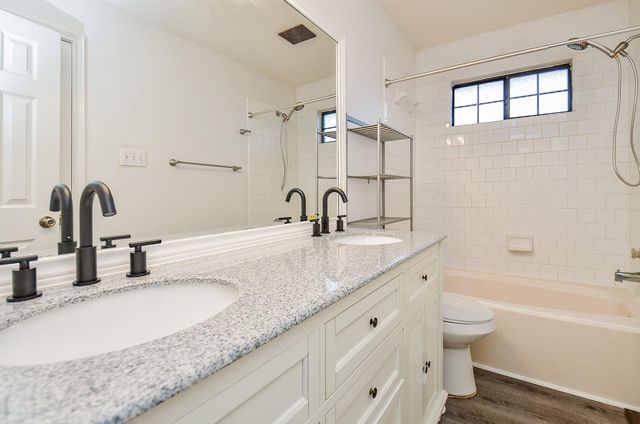 13837 Purplemartin Street, Houston, TX 77083