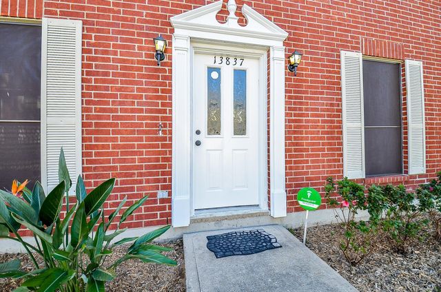 13837 Purplemartin Street, Houston, TX 77083