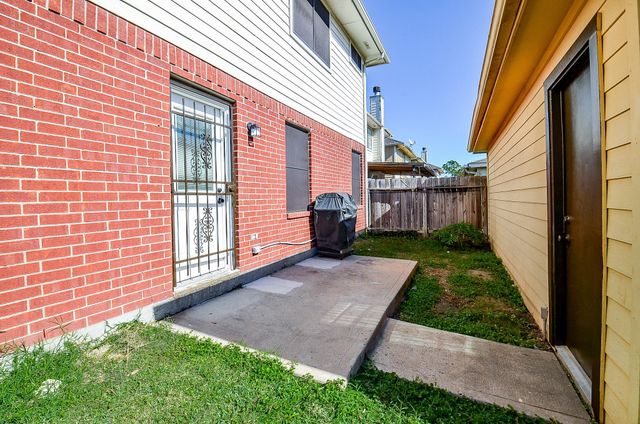 13837 Purplemartin Street, Houston, TX 77083