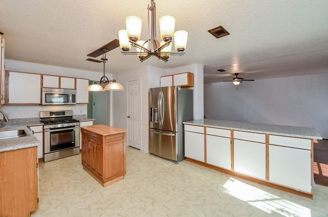 13837 Purplemartin Street, Houston, TX 77083