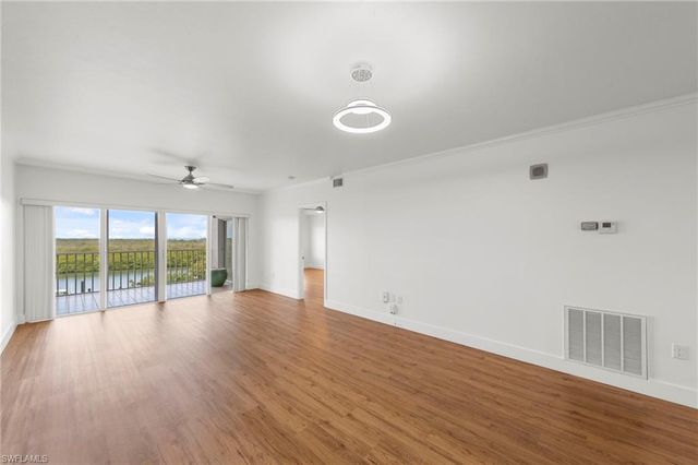 13105 Vanderbilt DR 502, Naples, FL 34110