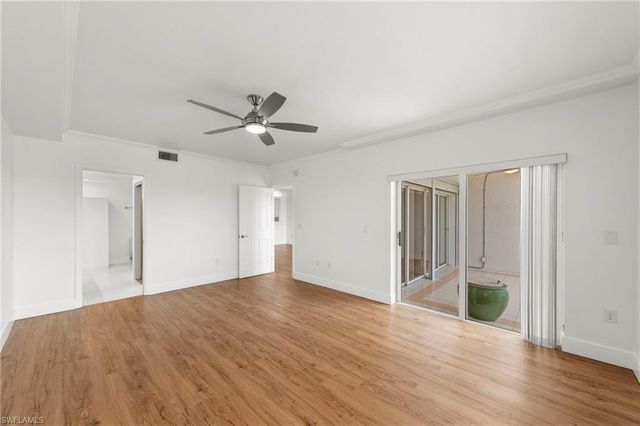 13105 Vanderbilt DR 502, Naples, FL 34110