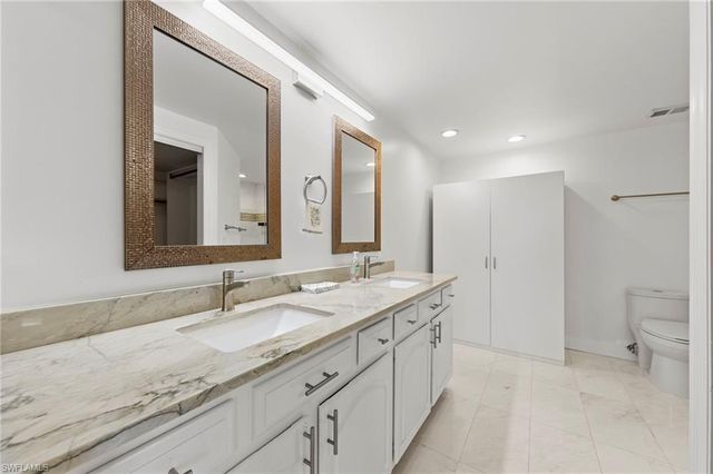 13105 Vanderbilt DR 502, Naples, FL 34110