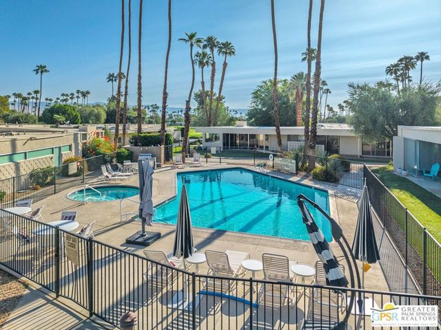 88 Desert Lakes Drive, Palm Springs, CA 92264