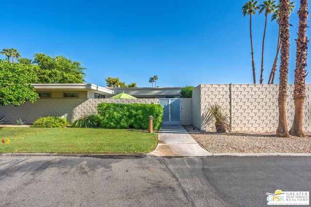 88 Desert Lakes Drive, Palm Springs, CA 92264