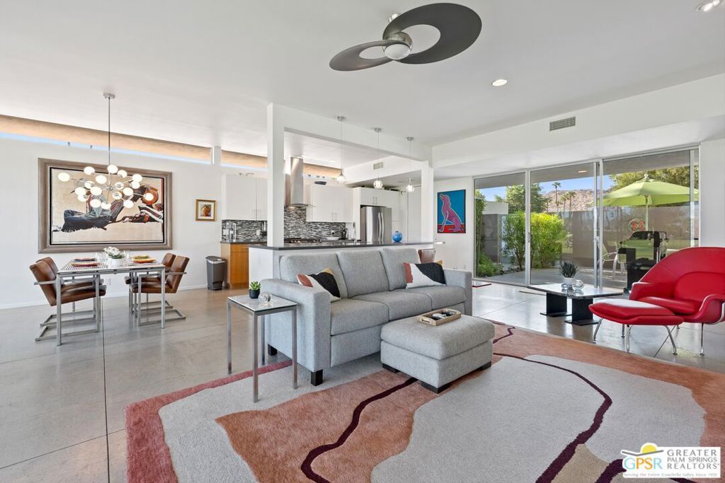 88 Desert Lakes Drive, Palm Springs, CA 92264