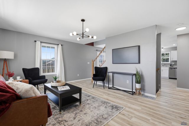 4550 TEAK DR, Rapid City, SD 57703