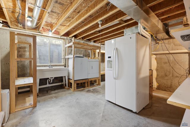 4550 TEAK DR, Rapid City, SD 57703
