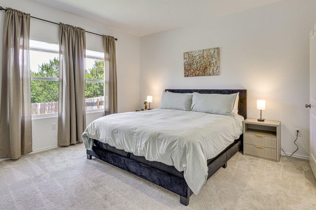 10701 Steinbeck DR, Austin, TX 78747