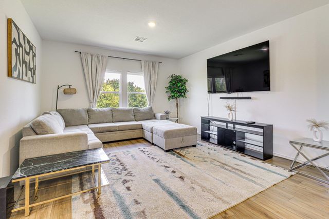 10701 Steinbeck DR, Austin, TX 78747