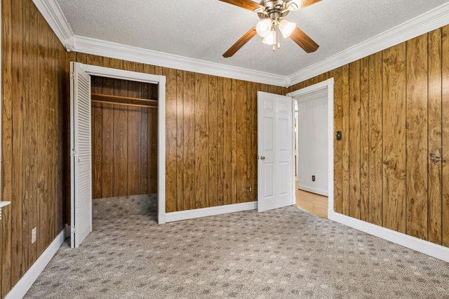 148 Maple St, Gordonsville, TN 38563