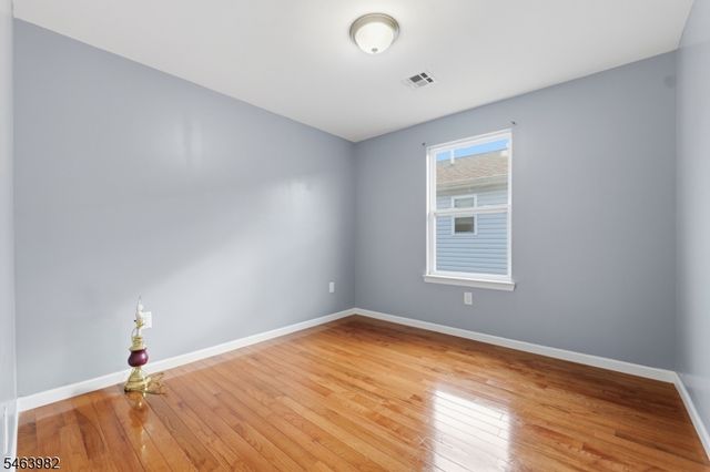 572 S 11Th St, Newark City, NJ 07103