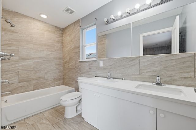 572 S 11Th St, Newark City, NJ 07103