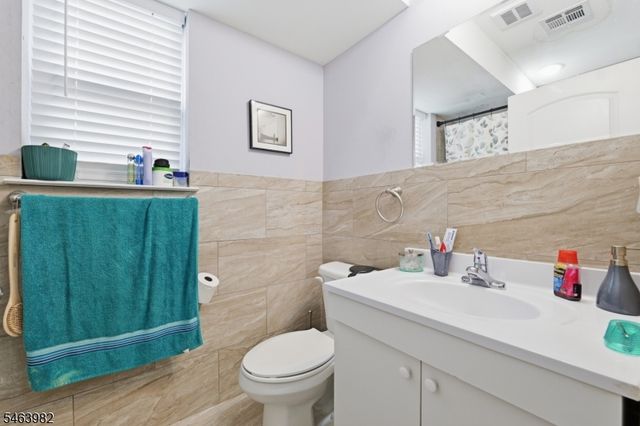 572 S 11Th St, Newark City, NJ 07103