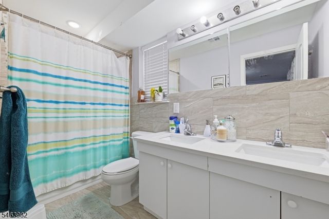 572 S 11Th St, Newark City, NJ 07103