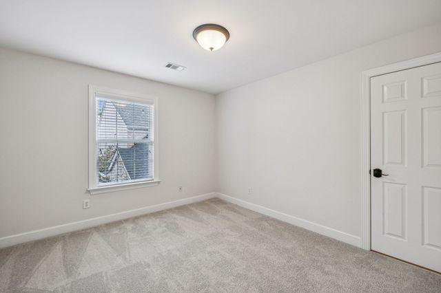 1113B Biltmore Dr, Nashville, TN 37204
