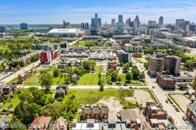 248 Erskine Street, Detroit, MI 48201