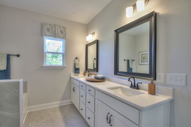 2312 Mary Lou Way, Columbia, TN 38401