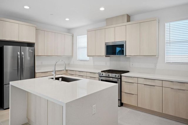 75165 Aldrich Drive, Palm Desert, CA 92211