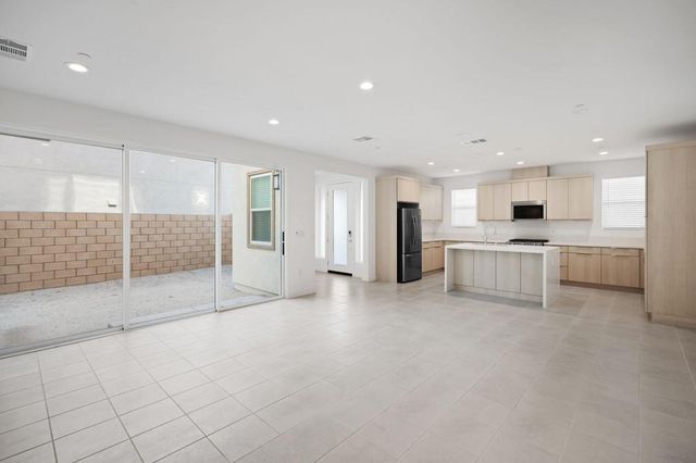 75165 Aldrich Drive, Palm Desert, CA 92211