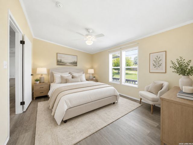 672 CUTTERS TRL, Pipe Creek, TX 78063