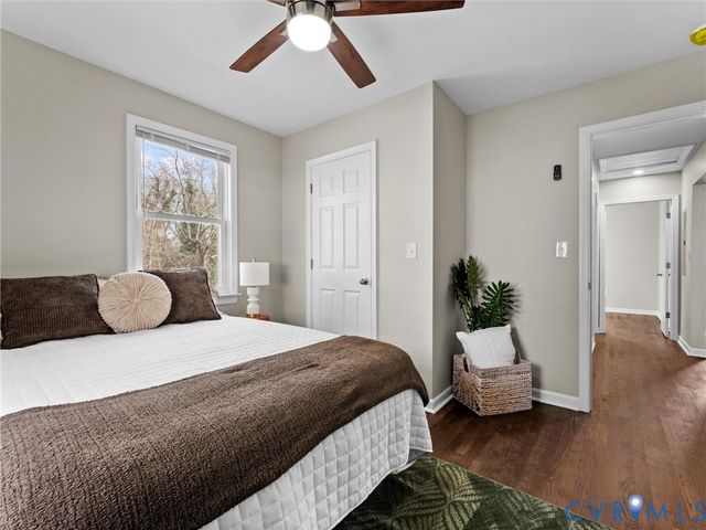 324 St Luke St, Petersburg, VA 23803