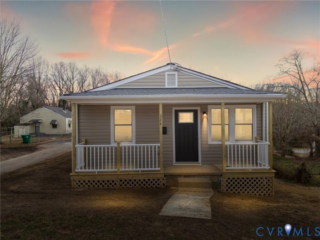 324 St Luke St, Petersburg, VA 23803